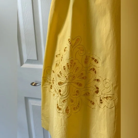 Carolina Herrera Eyelet Embroidered Midi Shirt dress NWT sz 8 - Picture 7 of 13